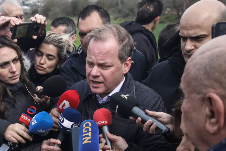 Αδιέξοδο για τον Κώστα Αχ. Καραμανλή