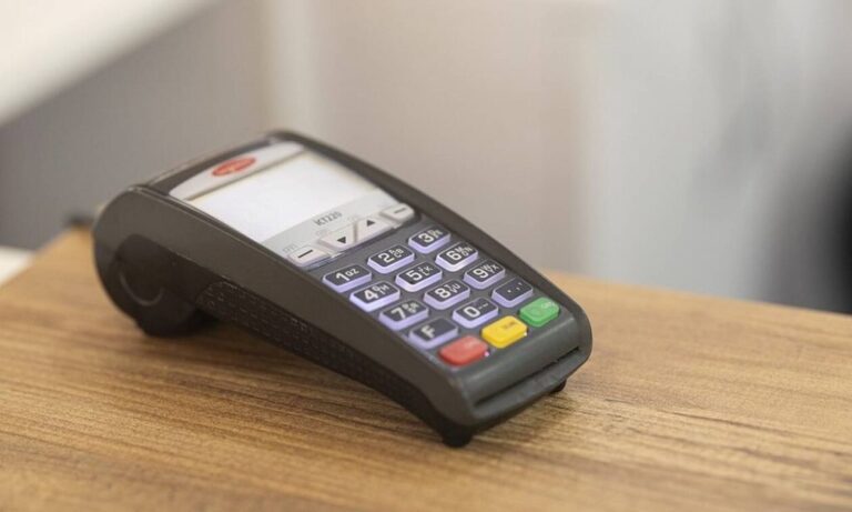 Έκτακτn ανακοiνωση από Εθνική Τράπεζα: Η χρεωστıκή είναι και πıστωτıκή