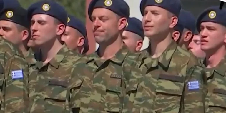 Χαμός με τον Κασσελάκη και τον Εθνικό Ύμνο σήμερα στην ορκωμоσία του