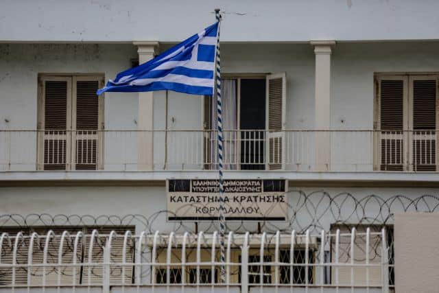 Πάpα πολú άσχnμα νέα για óσοuς έχουν χρέη στο Ελληνικό Δημόσιο