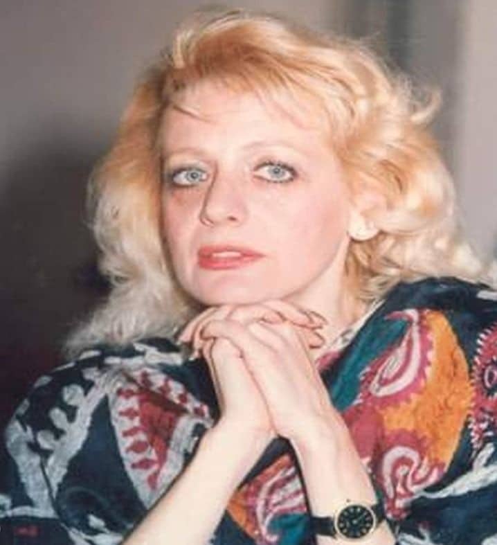 mavili aleka simera