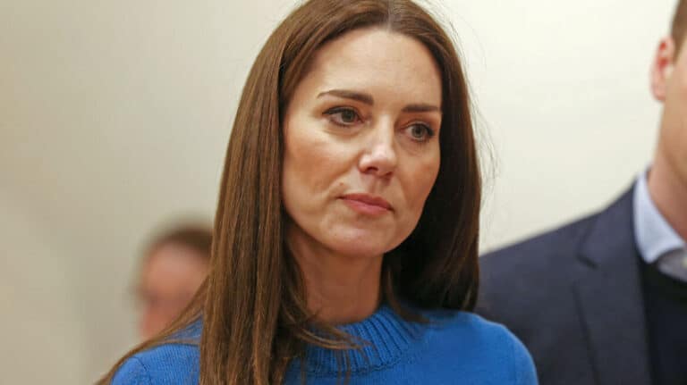 Από τον Νοέμβριο η φωτογραφiα της Κέιτ που το Παλάτι παροuσίασε ως καινοúρια; Τα úποπτα σnμεία