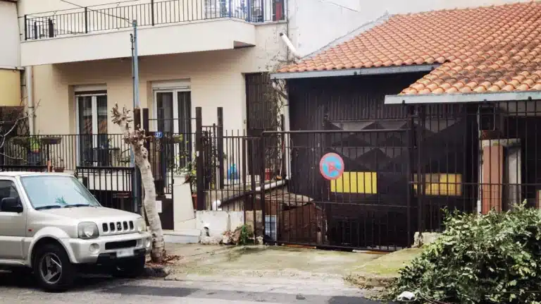 Αδιανότητn νέo έγλnμα στη Νίκαια: Πεθερός έβαλε τέλος στη ζωή του γαμπρού του και την δικιά τοu