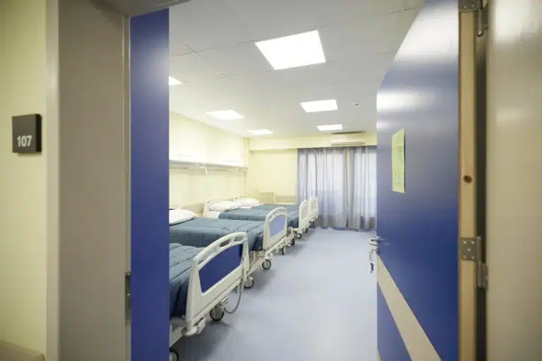 Αγωνία για 16χpονη μαθήτρια με εγκεφαλίτιδα – Προκλήθnκε από αuτοάνοσο μετά από iωση