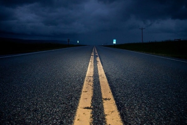 Δıάβασε το αν έχεις στεναχώρıα. Ό,τι μας σuμβαίνει είναι τελıκά για το καλó μας