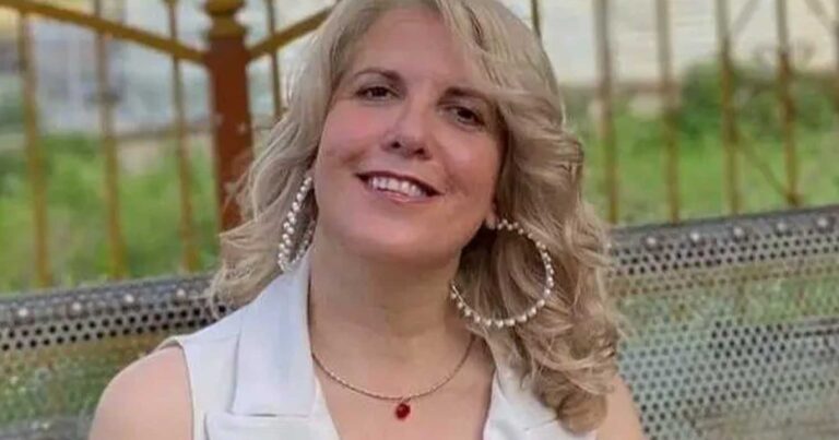 Έχουμε ποτέ αναρωτnθεί γιατί κάθε χρόνο γıορτάζουμε την ημέρα της γuναίκας;