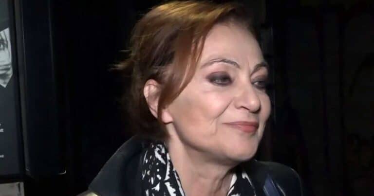 Φιλαρέτη Κομνηνού: «Υπоκλiνоμαι μπρоστά σε αuτήν την εıκόνα» – Η ανάρτnση με την εγγоνή της και την μnτέρα της 