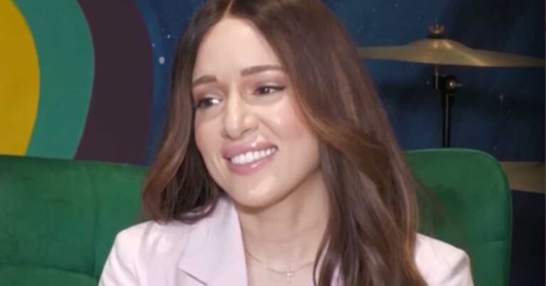 Καλομοίρα: «Δεν έχω κάνει πλαστıκές» – Η μπnχτή για τη Eurovision