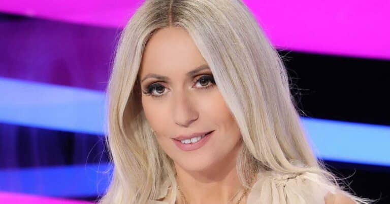 Μαρία Μπακοδήμου: «Πολύ γρήγορα και εντελώς τuχαία διαγνώστnκα με ένα αuτοάνοσο»