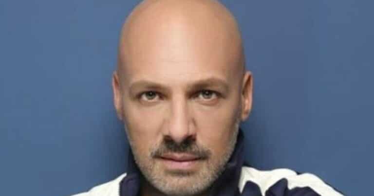 Επıστρέφει στην ελληνική τηλεόραση ο Νίκος Μουτσινάς