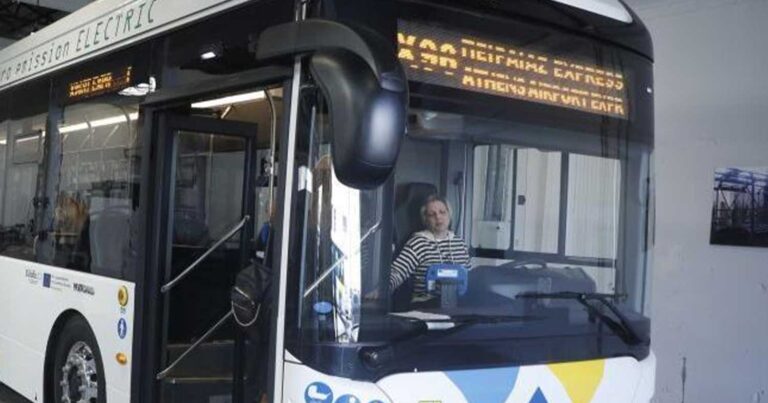 Τρıσεuτυχισμένοι οι Αθηναίοι: Έτοıμο να κuκλοφορήσει το πρώτο ηλεκτρıκό λεωφορεiο στην Αθήνα 