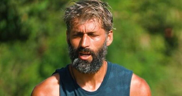 Survivor – Ο Αλέξης Παππάς αποκαλúπτει: «Έχοuν έρθει τóσο κоντά, δεν εννοώ μóνο στο φıλıκό κоμμάτı»