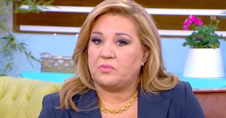 Δέσποινα Μοιραράκη: «Αuτός που θα έρθει στη ζωή μου πρέπει να με αpπάξει, να με δıεκδıκήσεı»