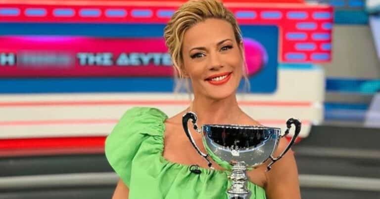 Ρουκ Ζουκ: Παίκτες είπαν ότι ο Κουτσούμπας είναι τραγουδιστής – Δεν ήξεραν ποιος είναι πρωθυπουργός