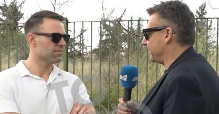 Κασσελάκης: «Να αλλάξει όνομα “Καλλıόπη” από τις τουαλέτες του στρατού»