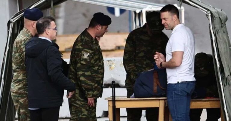 Στέφανος Κασσελάκης: Ποιοι πήγαν στο πρώτο επισκεπτήριο – Τι συζήτησαν