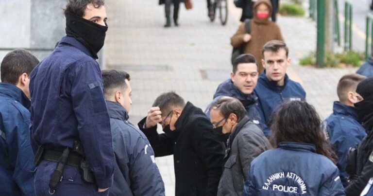 «Θέλω να γίνω εισαγγελέας» Τα πρώτα λόγια της 12χpονης μετά την καταδίκη Μίχου και την αθώωση της μητέρας