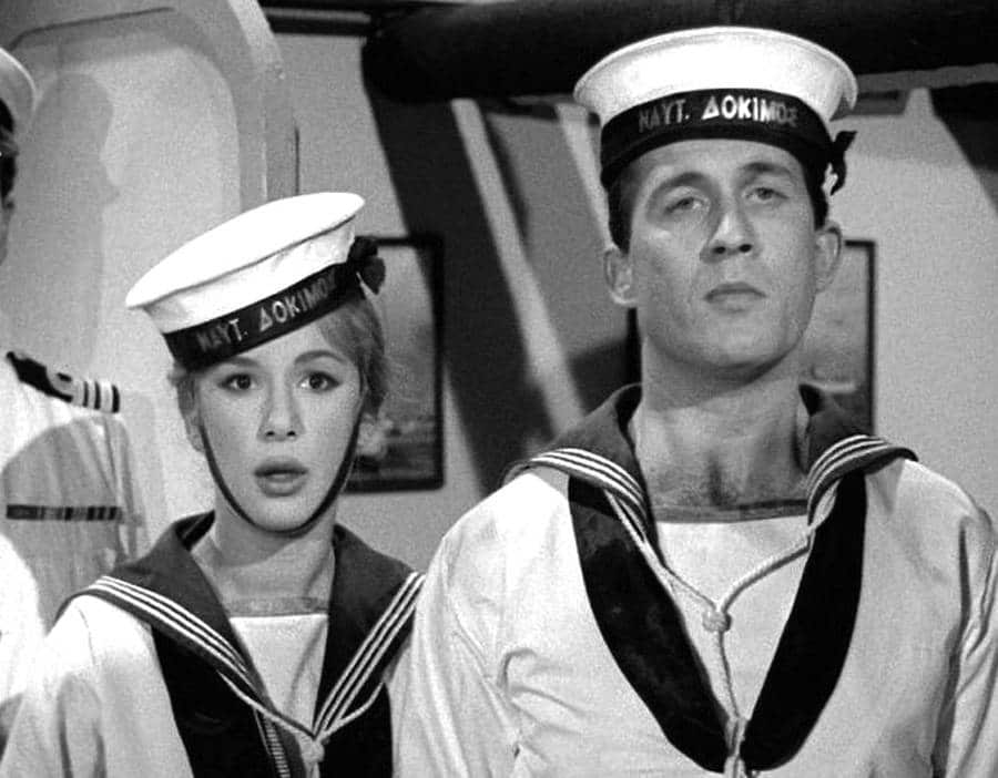 to adoxo telos tis schesis toy papamichail me koryfaia ithopoio otan eroteytike tin aliki 3