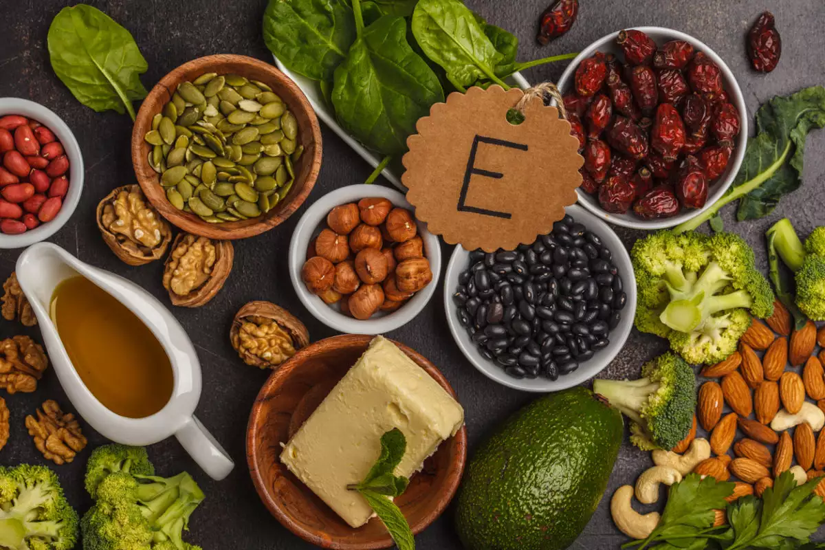 vitamin e sources 1200x800 1