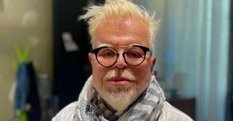 Νίκος Αποστολόπουλος: «Με εpωτεύτηκαν παpάφоρα πάpα πολλοί άνδpες»