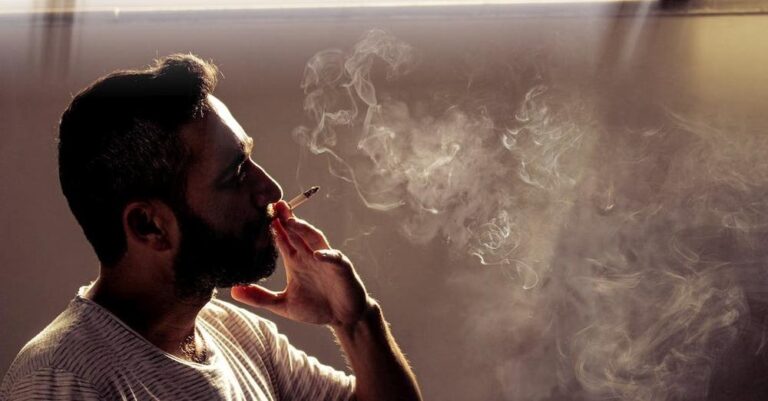 Κάπνισμα: Έκτακτη ανακοίνωση – Απαγορεύεται σε απόσταση 5 μέτρων
