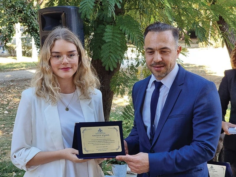 Η Αθανασία Δαλακούρα πήρε υποτροφία για το εξωτερικό