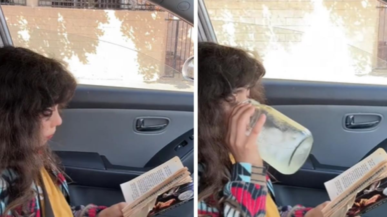 Μπαμπάς δίνει από μωρό στον γιο του βιβλία αντί για tablet, και να το αποτέλεσμα