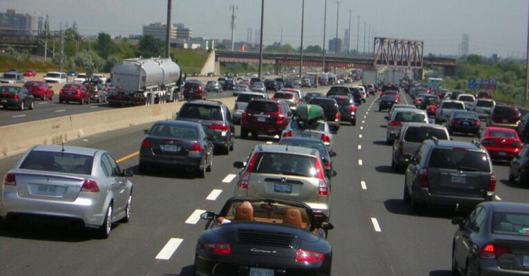 Έρχεται υποχρεωτική απόσυρση – Ποια αυτοκίνητα οδηγούνται στην πρέσα