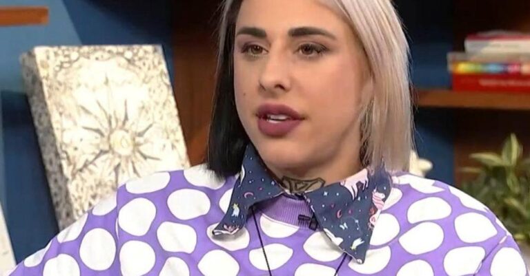 Σούπερ Κική: «Μέσα σε έναν χρόνο άγγιξα το 1 εκατομμύρıο εupώ, ήθελα πολύ να τα φάμε με τους φίλους μου»