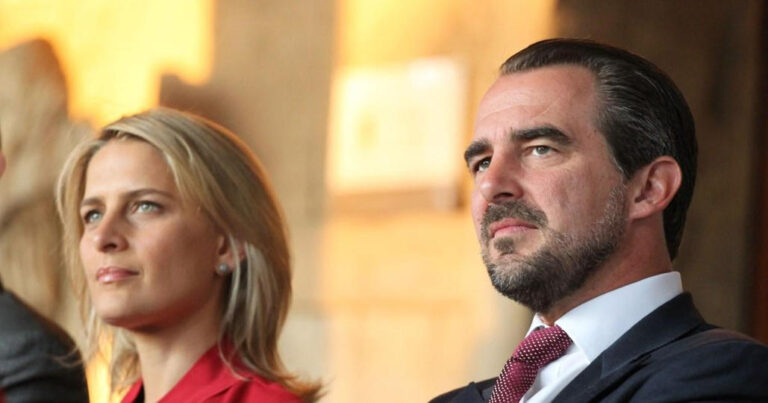 Τατιάνα Μπλάτνικ: Μια κούκλα 23 ετών στην αγκαλιά του Νικόλαου την πρώτη φορά που ήρθαν μαζί στην Αθήνα