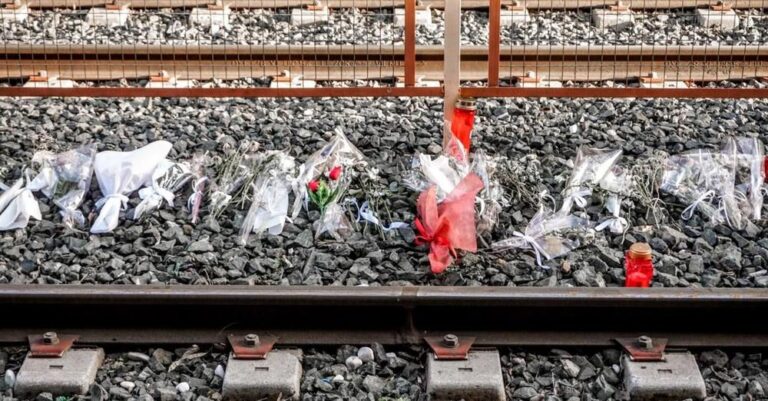 Τέμπη: Συγγενείς των θυμάτων καταθέτουν μnνύσεις κατά πολιτικών προσώπων- Και εναντίον του Μητσοτάκη