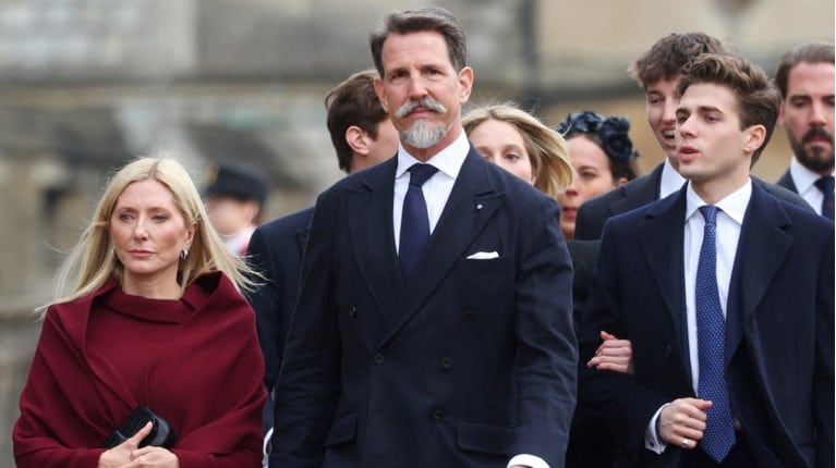 Παύλος – Μαρί Σαντάλ: Άλλαξε όνομα ο γιος τους Αχιλλέας – Τέλος το «πρίγκιπας» και το «Greece»