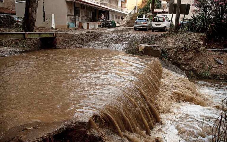 Καιρός: Sos για 5 περιοχές – Κıνδuνεύουν με πλημμύρες τις επόμενες ώρες