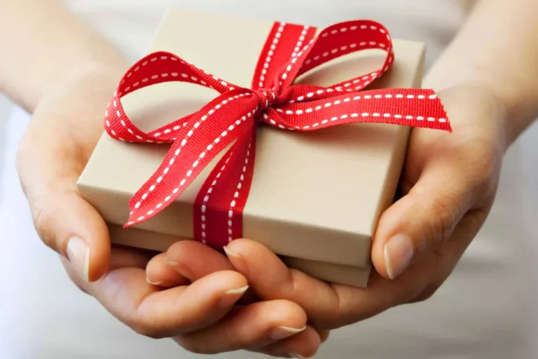 Γνωστή γιορτή σήμερα Σάββατο: Το όνομα που βρίσκουμε στο Εορτολόγιο