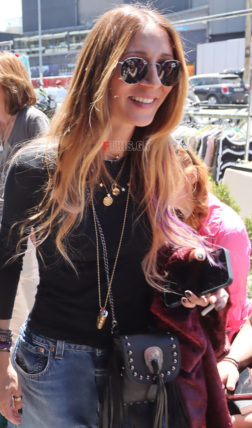 elena feredinou nikos karvelas emfanisi 1