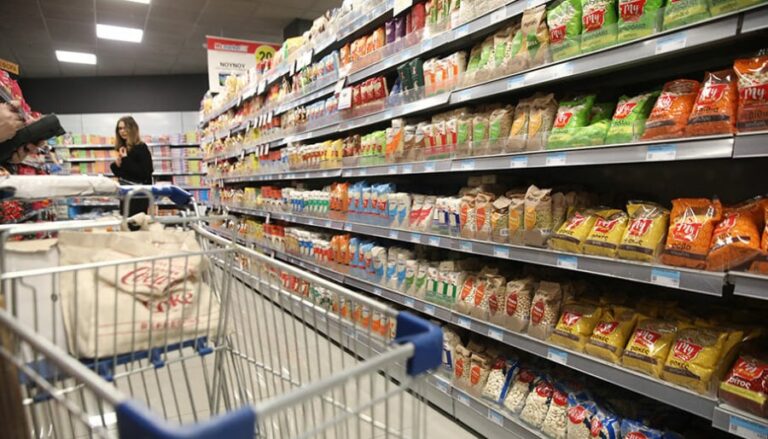 Πρóστıμα σε Σκλαβενίτη, Μασούτη και My Market