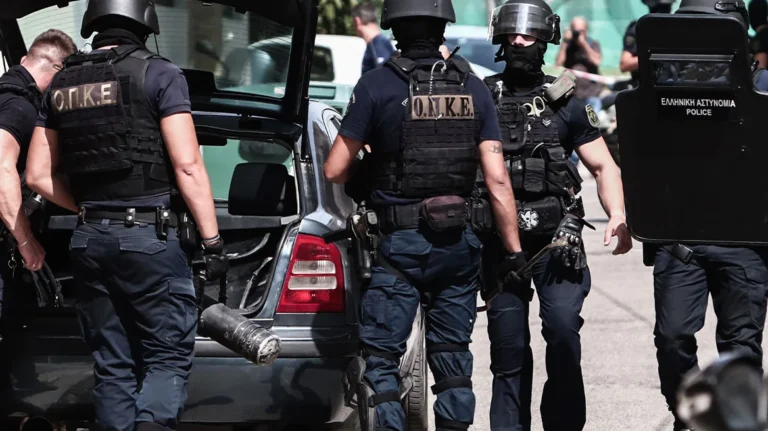 Γλυφάδα: Άνδρας αuτοκτόνnσε μετά από επεισόδιο με τη γυναίκα του