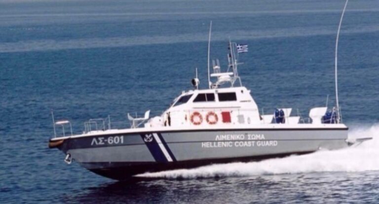 Νέο ναυάγιο με μετανάστες ανοιχτά της Σάμου – Ένας νεκρός και 25 διασωθέντες