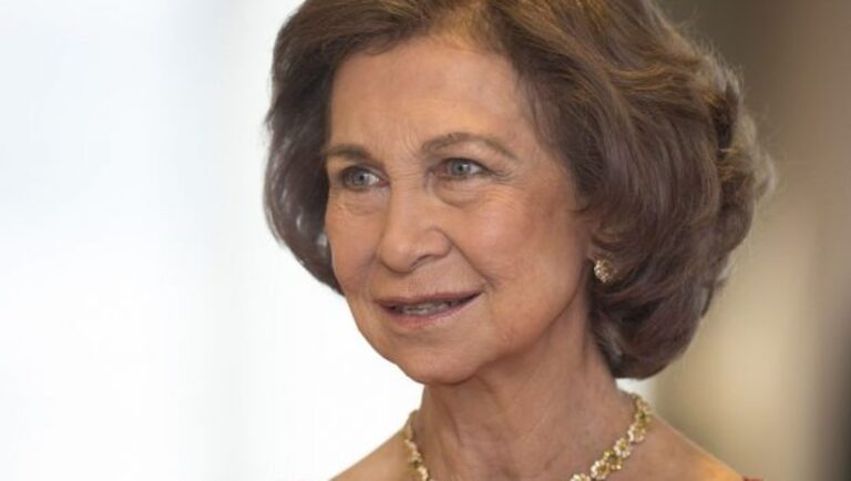 Σuναγερμός για την βασίλισσα  Σοφία – Εσπευσμένα στο νοσοκομείο