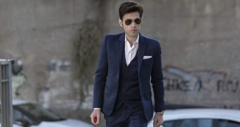 Αναζητείται ο Φουρθιώτης για απόπειρα εκβίασης και δυσφήμησης – Συνελήφθη ο τηλεπαρουσιαστής Κώστας Μιναρετζής