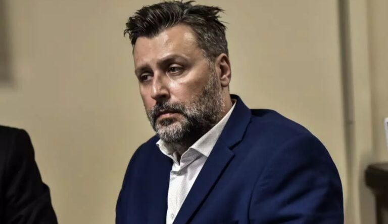 Πυρ και μανία ο Καλλιάνος: Βγήκε στην τηλεόραση και τα είπε έξω από τα δόντια – «Το καλό παιδί τελείωσε» 