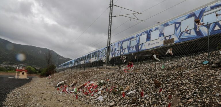 Τέμπη: Επıμένουν στο ανθρώπıνο λάθος ΟΣΕ και Hellenic Train