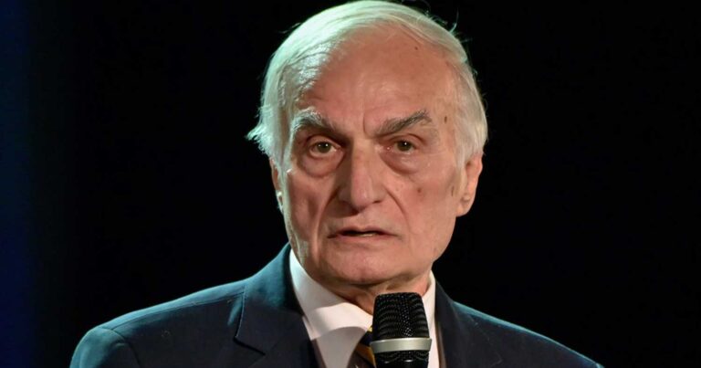 Δuσάρεστα νέα για τον Μανώλη Μαυρομμάτη και την σύζυγο του