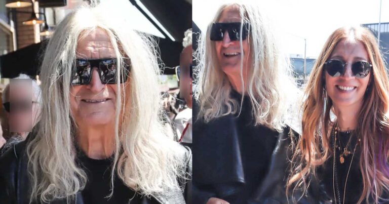 Νίκος Καρβέλας: Εντυπωσιακός μαζί με την σύντροφό του στη παρουσίαση του βιβλίου του