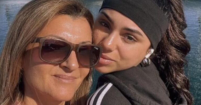 «Σε ευχαριστώ που την κρατάς ζωντανή»: Η μητέρα της 21χρονης Έμμας συναντά τη λήπτρια της καρδιάς της κόρης της