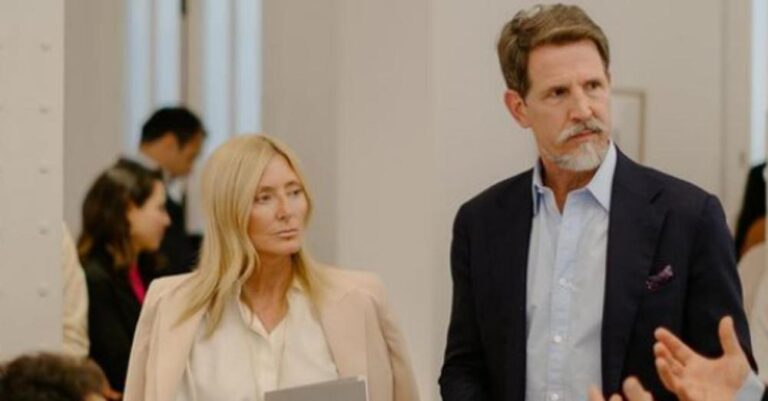 Μαρί Σαντάλ: Business chic στη Μαδρίτη με κοστούμι στο χρώμα της άμμου, Hermes τσάντα και τα πιο κομψά σνίκερς