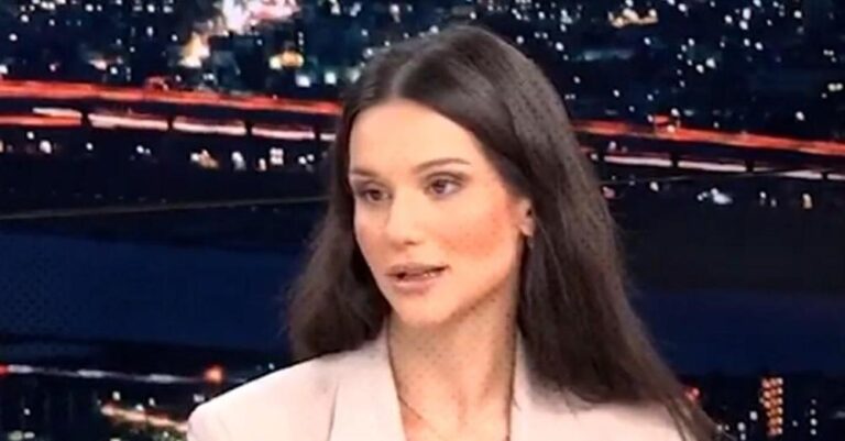 Ιφιγένεια Μουμτζή: «Ο Κασσελάκης θα φτιάξει μεσαία τάξη με μισθούς 4.000 εuρώ τον μήνα»