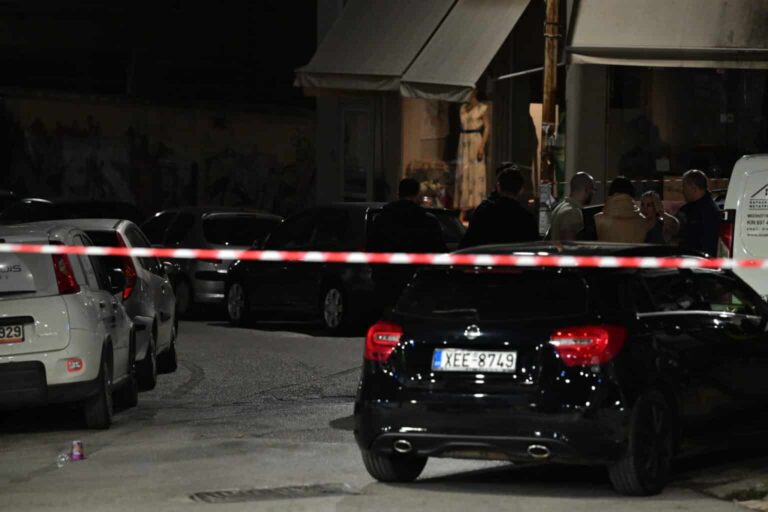 Πυροβολισμοί στον Βύρωνα – Ενας νεκρός και μία τραυματίας