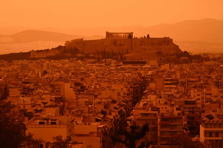 Δυσάρεστα νέα με την αφρικανική σκόνη  – Πότε επιστρέφει στην Ελλάδα