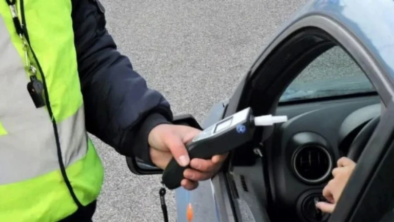 Ποια είναι τα όρια για αλκοόλ στην Ελλάδα – Δείτε τις ποινές